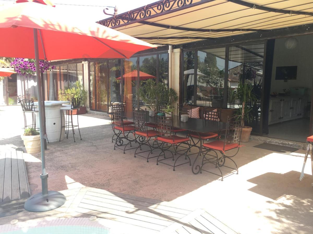 Mas De La Butte Blanche Bed and Breakfast Orgon Εξωτερικό φωτογραφία